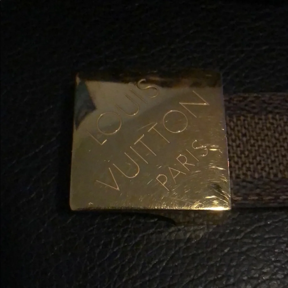 Louis Vuitton - Picture 5 of 5